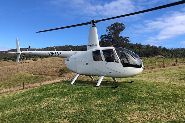 Helicopter Wine Tasting Flight from Cessnock Airport, 3 Hours, Two Hunter Valley Wineries