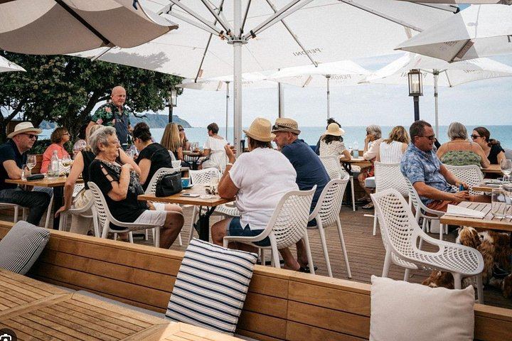 Waiheke Island Wine Tour from Auckland: 3 Vineyards and Beachfront Lunch (6/12)