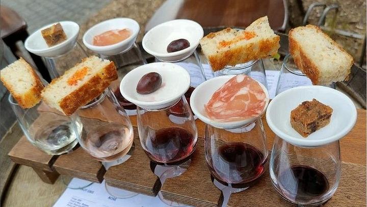 Waiheke Sunset Wine Tour: Mudbrick, Stonyridge and Dinner at Batch Winery (4/12)