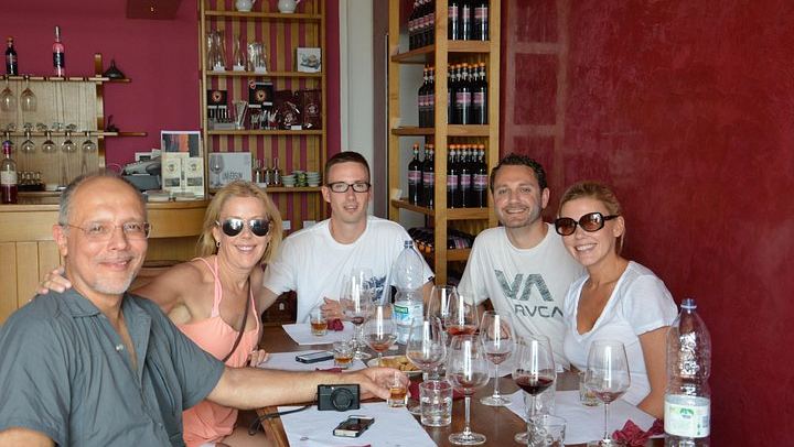Terre di Perseto Winery in San Casciano: 4 Wines, 2 Olive Oils and Bruschetta Tasting (2/11)