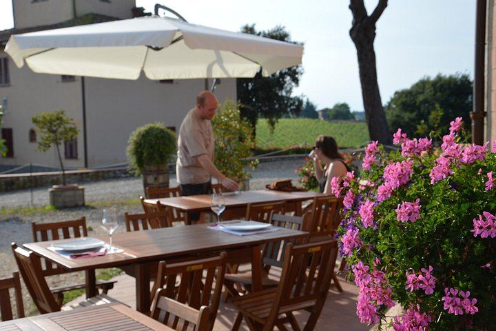 Terre di Perseto Winery in San Casciano: 4 Wines, 2 Olive Oils and Bruschetta Tasting (9/11)