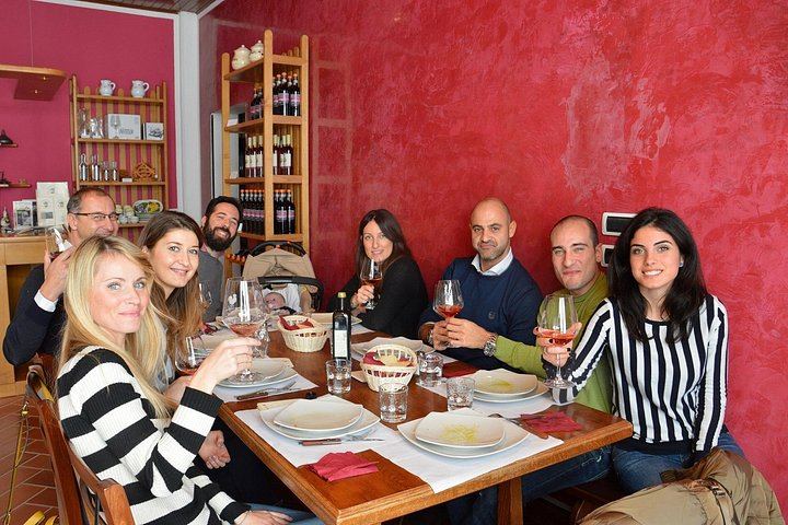 Terre di Perseto Winery in San Casciano: 4 Wines, 2 Olive Oils and Bruschetta Tasting (4/11)