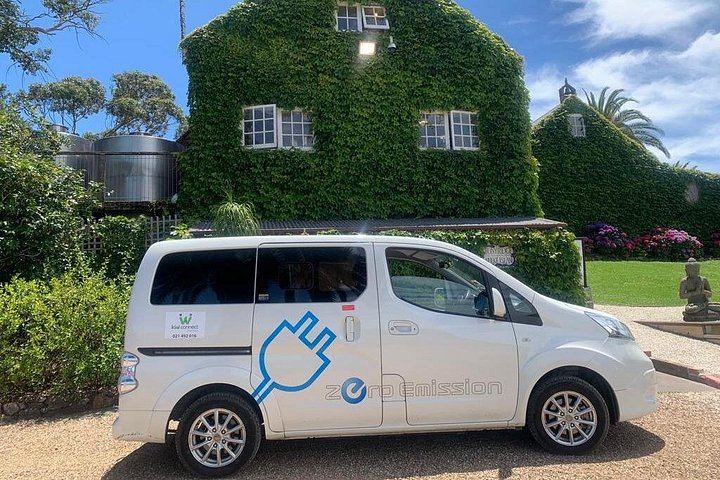 Private Waiheke Wine Tour with Kiwi Connect: Up to 12 Tastings, 3 Vineyards (11/11)
