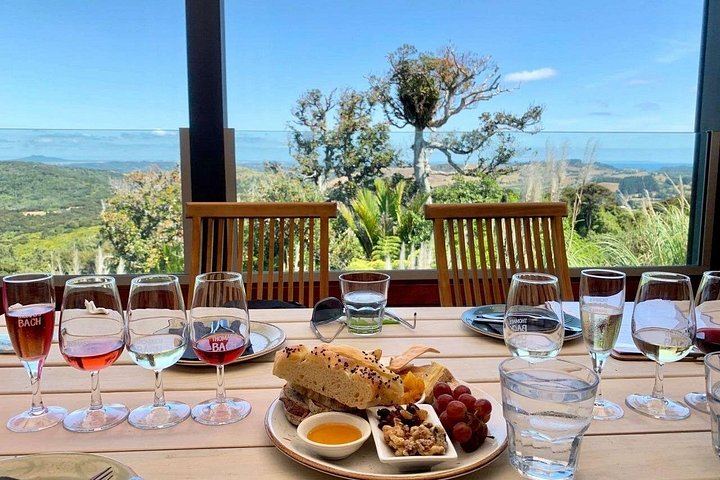 Private Waiheke Wine Tour with Kiwi Connect: Up to 12 Tastings, 3 Vineyards (4/11)