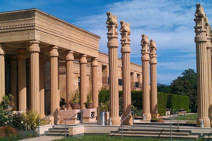 6-Hour Private SUV Wine Tour of Napa or Sonoma Valley with a Chauffeur (7/12)