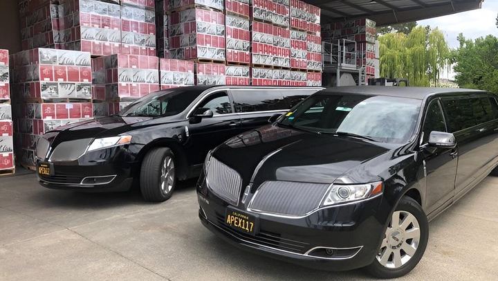 Apex Wine Tours: Private 6-Hour Lincoln MKT Stretch Limo Tour of Napa or Sonoma (2/12)