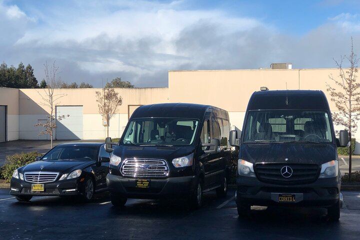 Private 6-Hour Sparkling Wine Tour of Napa Valley in a Luxury Sedan (1/7)