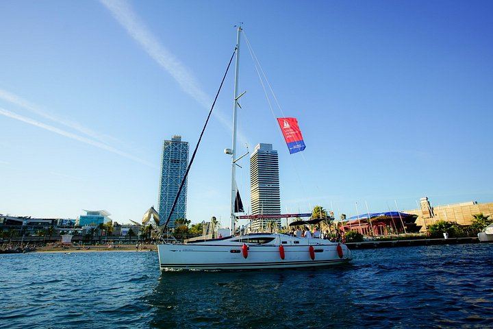 Alella Winery Day from Barcelona: Sailing Yacht Plus Van or E-Bike, 5 Hours (6/7)