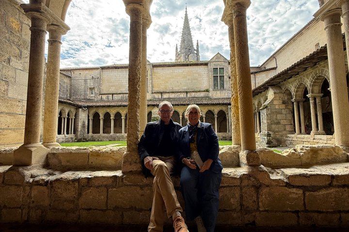 Private Day in Saint-Émilion and Its Châteaux by Luxury Van with Local Guide (10/12)