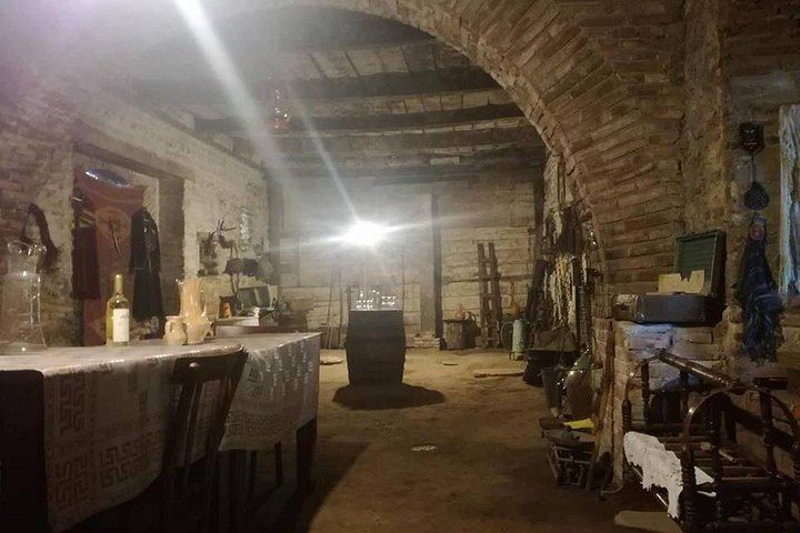 Kakheti Day Tour with Georgia Travel Adventure: Bread, Wine Cellar and Qvevri Master (5/9)