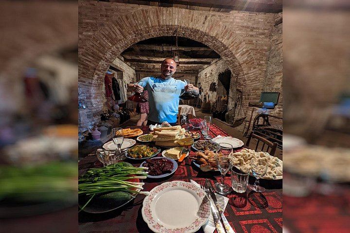 Kakheti Day Tour with Georgia Travel Adventure: Bread, Wine Cellar and Qvevri Master (6/9)