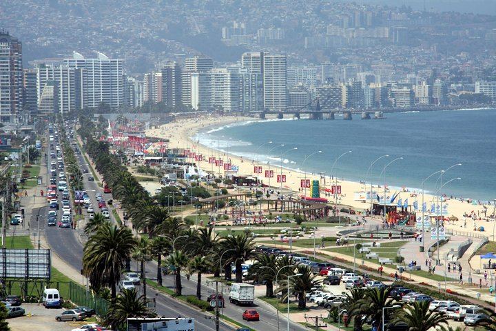 Small-Group Cruise Day Trip: Valparaiso, Viña del Mar and Casablanca Winery Tasting (4/12)