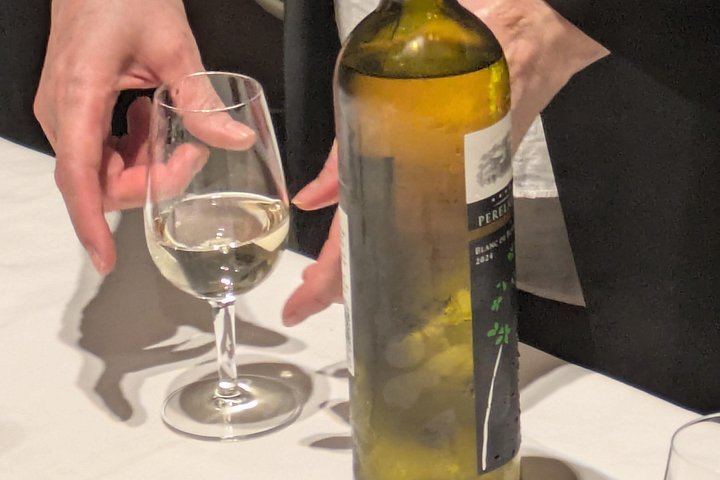 Barcelona Wine and Scent Tasting Designed by a Local Oenology PhD and Fragrance Specialist (7/7)