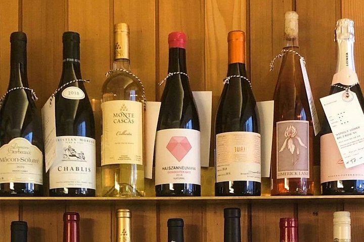 Four-Wine Evening Tasting from Largo do Camões to Bairro Alto, Thursday to Saturday (5/6)