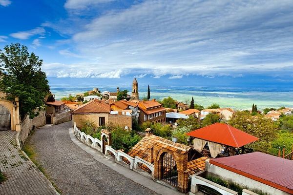 Private Kakheti Day Trip: Bodbe, Sighnaghi and KTW Wine Tasting, 9 AM Pickup