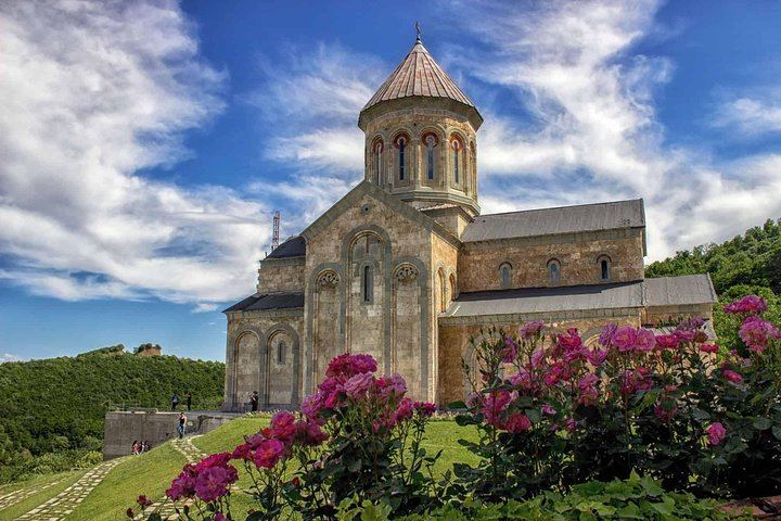 Private Kakheti Day Trip: Bodbe, Sighnaghi and KTW Wine Tasting, 9 AM Pickup (2/11)