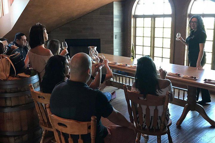 Niagara-on-the-Lake Afternoon Tour: Oast House Brewers, Pillitteri and Konzelmann (3/8)