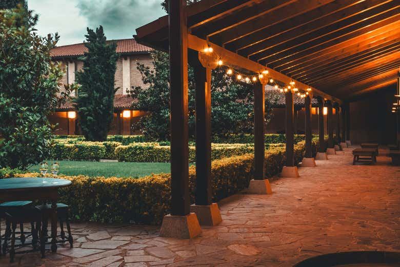 Altanza Winery Tour in Fuenmayor with Vineyard Walk and Cloister Garden Tasting (9/12)