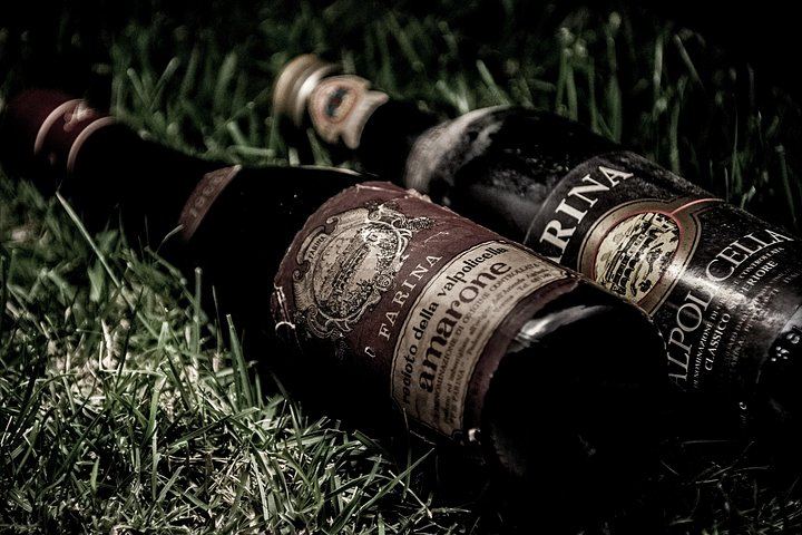 Farina Wine Boutique Food and Wine Tasting in Pedemonte, Valpolicella, with Amarone (1/5)