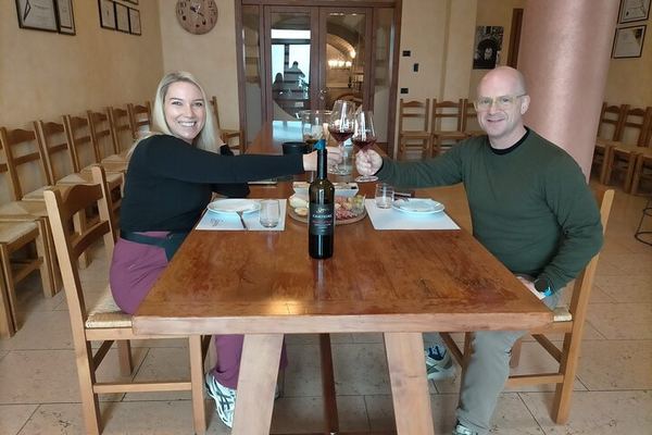 Private Amarone Day from Venice: Verona Sights Walk, Valpolicella Family Winery and Lunch