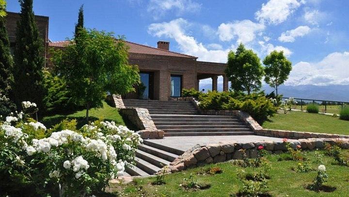 Uco Valley Luxury Wine Day: Salentein, Michelini i Mufatto and Andeluna Lunch (2/12)