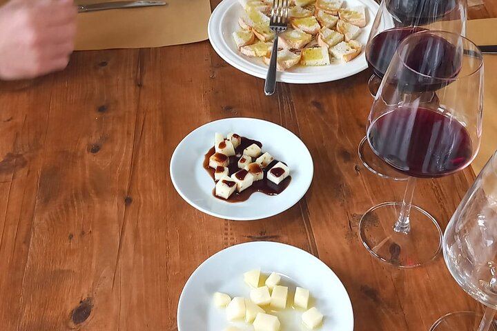 Classic Chianti Villages and Wine Roads by Minivan from Florence, with Light Lunch (6/11)