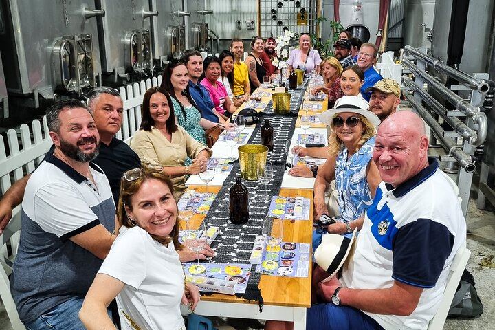 Hunter Valley Grains and Grapes Day Tour from Sydney: Wine, Cheese, Spirits, Lunch (10/12)