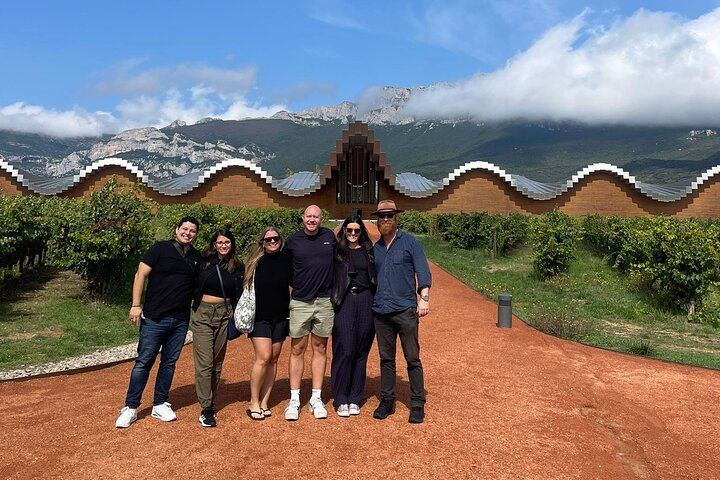 Rioja Architecture Wine Day from Bilbao: Riscal, Ysios and Laguardia Tapas (2/12)