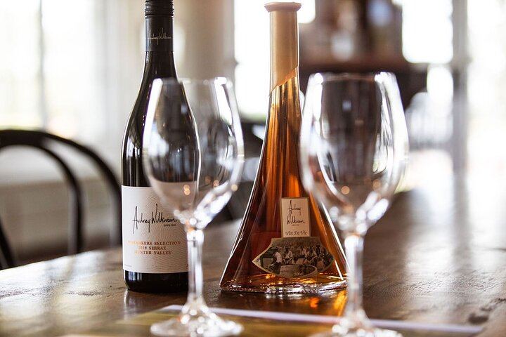 Audrey Wilkinson Vineyard Dessert Wine and Handmade Chocolate Pairing (8/10)