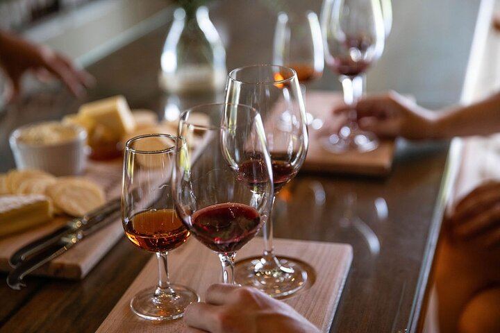 Audrey Wilkinson Vineyard Fortified Wine Tasting with Local Cheese Pairing (2/12)