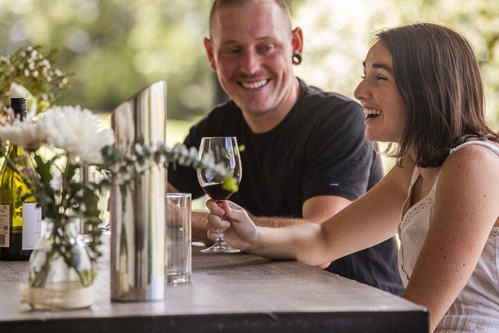 Audrey Wilkinson Vineyard Dessert Wine and Handmade Chocolate Pairing (2/10)