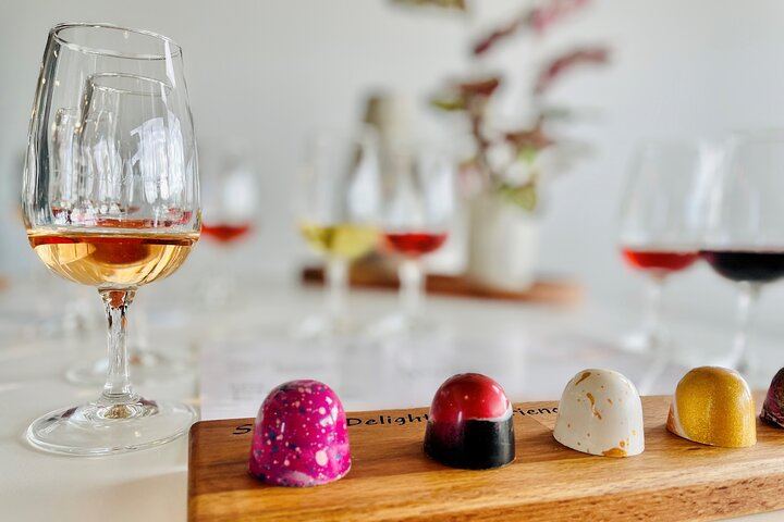 Audrey Wilkinson Vineyard Dessert Wine and Handmade Chocolate Pairing (3/10)
