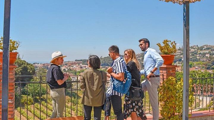 Private Barcelona Coast E-Bike Ride to an Alella Winery, with Wines and Lunch (3/12)