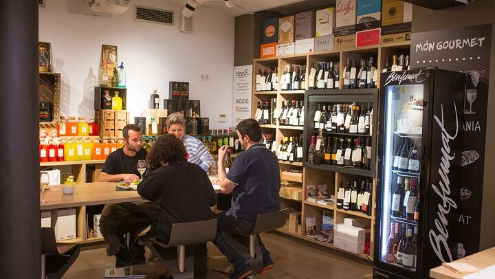 Private Wine Tasting in a Barcelona Wine Store on Carrer de Bonavista, Hosted by Gabby (4/12)