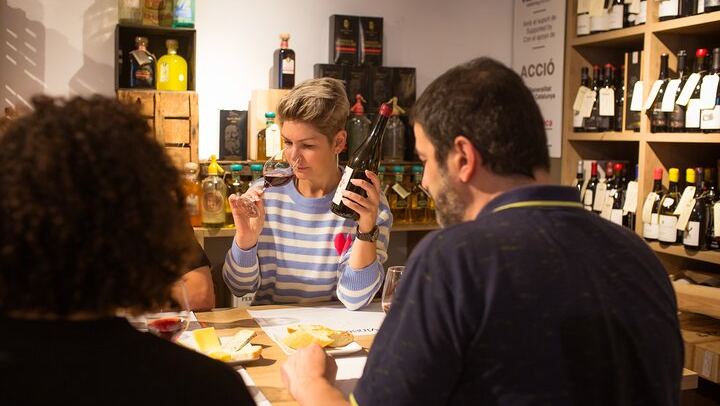 Private Wine Tasting in a Barcelona Wine Store on Carrer de Bonavista, Hosted by Gabby (3/12)