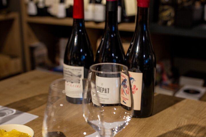 Private Wine Tasting in a Barcelona Wine Store on Carrer de Bonavista, Hosted by Gabby (2/12)