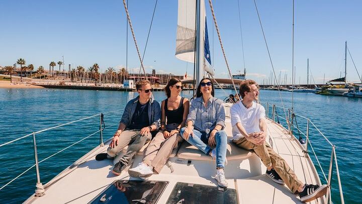 Barcelona Sailboat Trip to an Alella Winery with Tasting, Small Group (1/12)