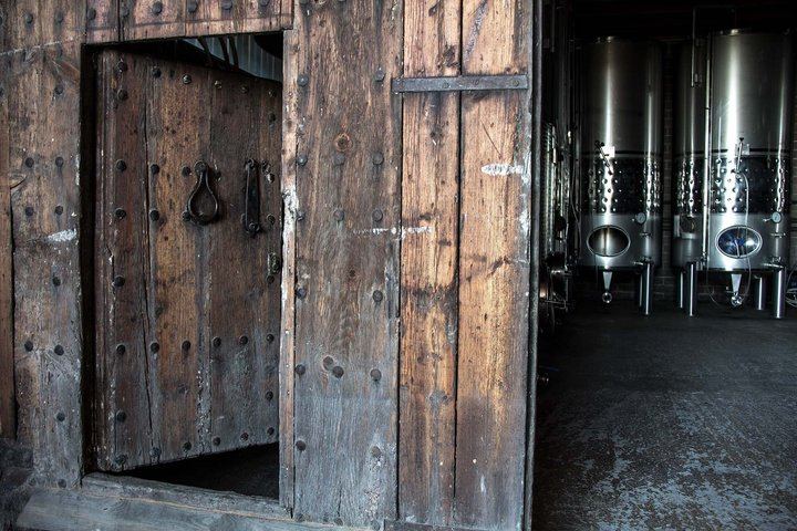 Barcelona Sailboat Trip to an Alella Winery with Tasting, Small Group (4/12)