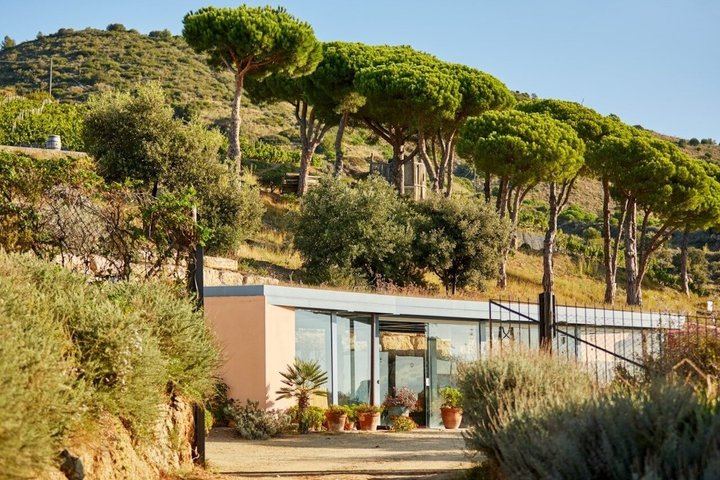 Barcelona Sailboat Trip to an Alella Winery with Tasting, Small Group (10/12)