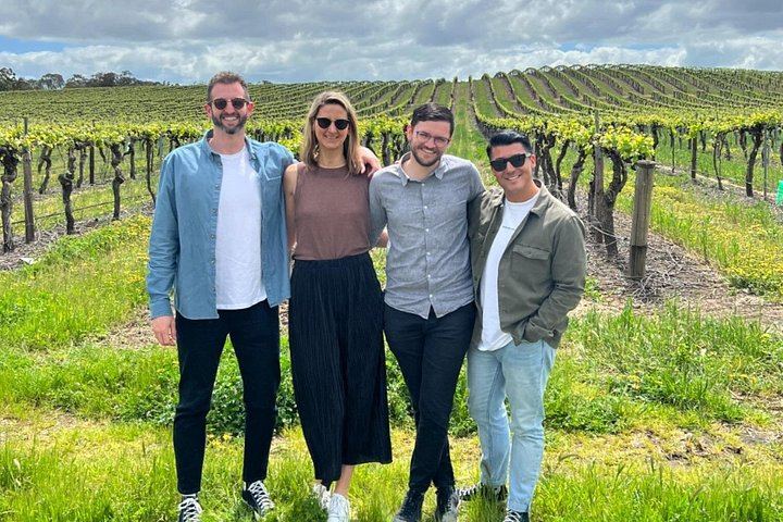Barossa Small Group Wine Tour via Adelaide Hills: Winery Lunch and Maggie Beer Stop (3/12)