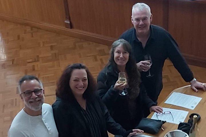 Barossa Small Group Wine Tour via Adelaide Hills: Winery Lunch and Maggie Beer Stop (11/12)