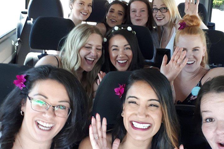 Private Kelowna Wine Tour by Mercedes Sprinter Van for Up to 11 Guests, 4 Hours (4/12)