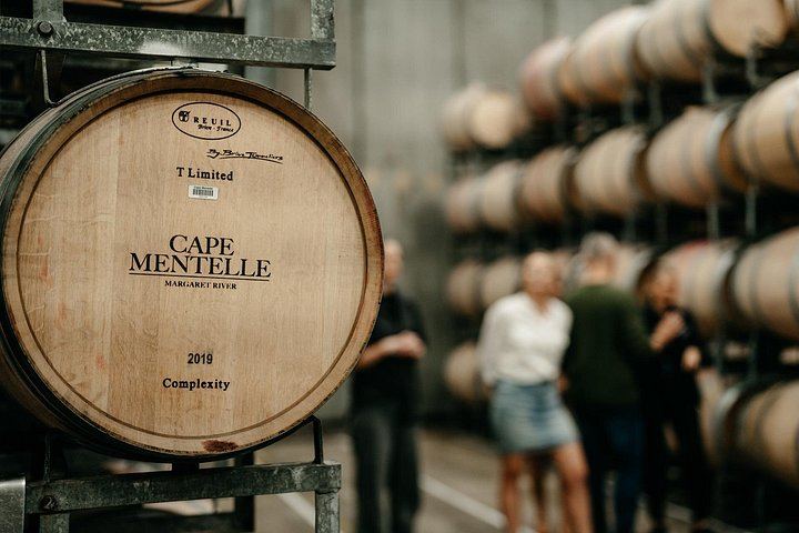 Cape Mentelle Behind the Scenes Tour with Six-Wine Food Pairing, 120 Minutes, Adults Only (7/10)