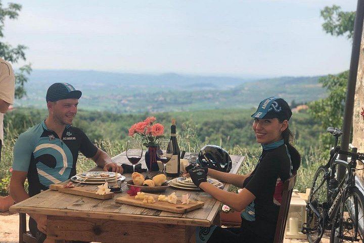Valpolicella E-Bike Tour with Winemaker Nicola and Amarone Tasting, Santa Maria Valverde (1/12)