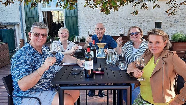 Private Médoc Wine Tour from Bordeaux: Three Châteaux, Gravel Terroir and a Family Estate (4/12)