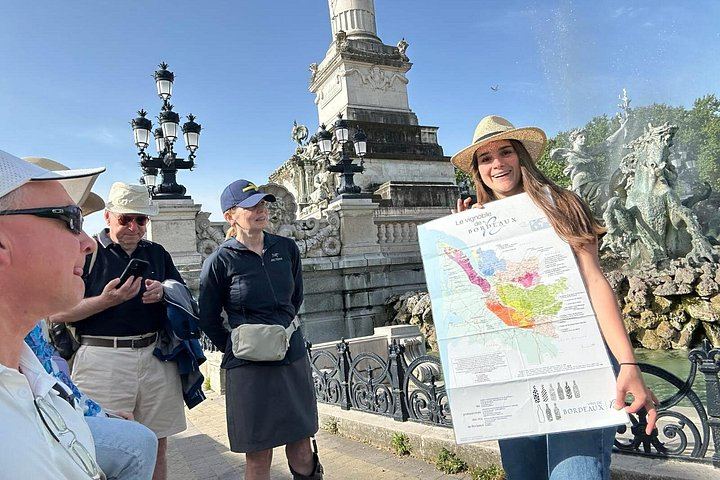 Bordeaux Super Saver: City Wine Tasting, Blending Workshop and Saint-Émilion Château (4/11)