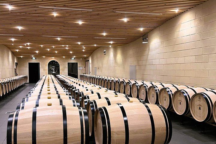 Bordeaux Super Saver: City Wine Tasting, Blending Workshop and Saint-Émilion Château (10/11)