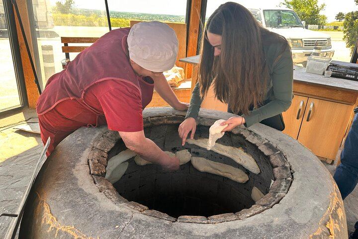 Kakheti Wine Day Tour from Tbilisi: 10 Tastings, Bodbe, Sighnaghi and Sunset Stop (3/12)
