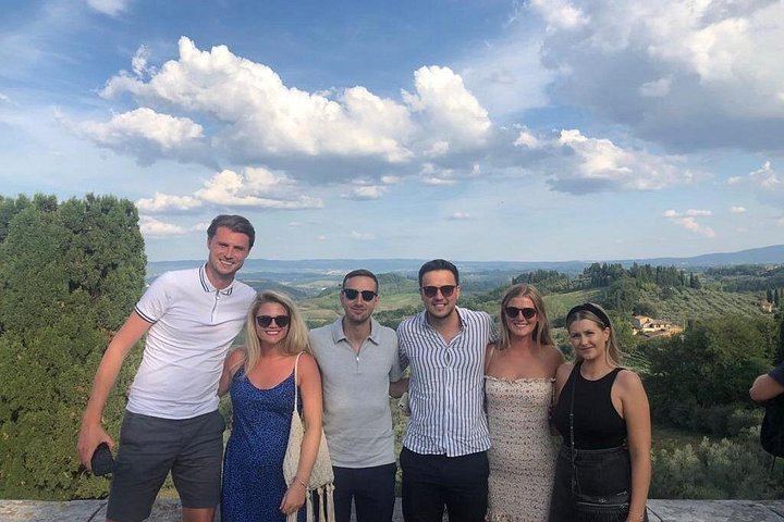 Chianti and San Gimignano by Minivan from Florence: 2 Wineries and Pairing Lunch (11/12)