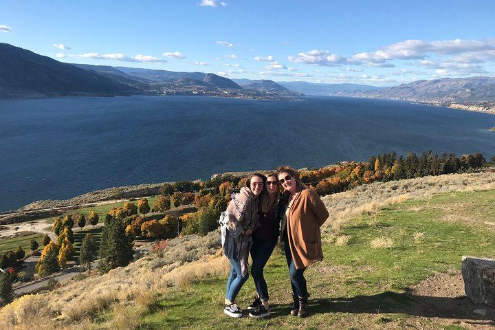 Full-Day Okanagan Wine Tour: Mission Hill, Quails' Gate and Two More Wineries, Lunch Stop (7/9)